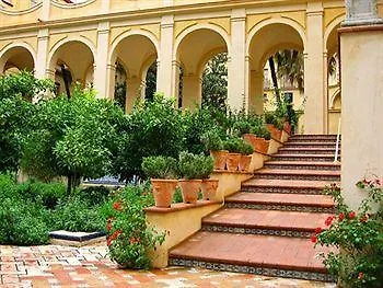 Atenas Guest house 2*